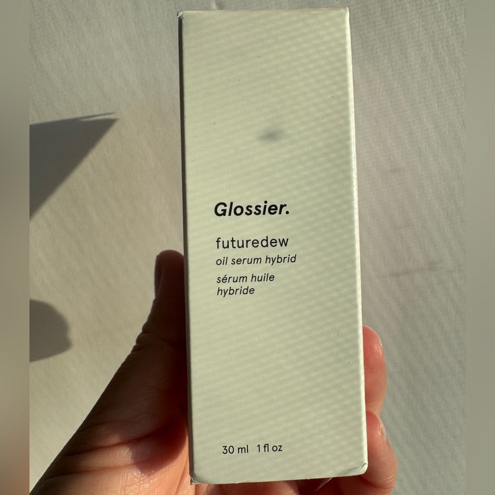 Glossier Future dew Facial Oil-Serum Hybrid. Hydrating Brand NEW Full Size Vegan